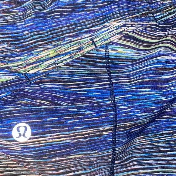 Lululemon Speed Short 2.5” - Picture 5 of 5